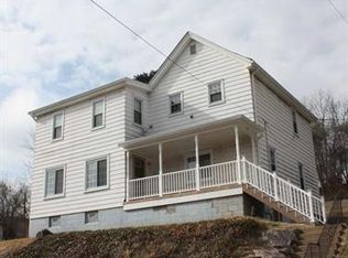 1031 Arlington Ave, Jeannette, PA 15644