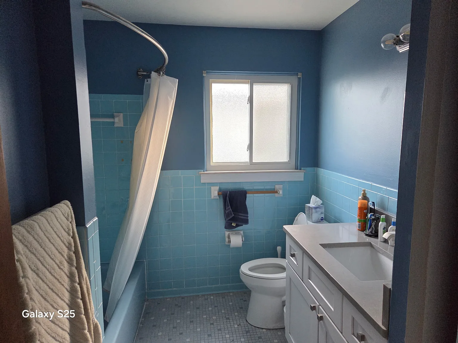 3 bed, 1.5 bath, 1037 sqft, $2,150 — Photo 4