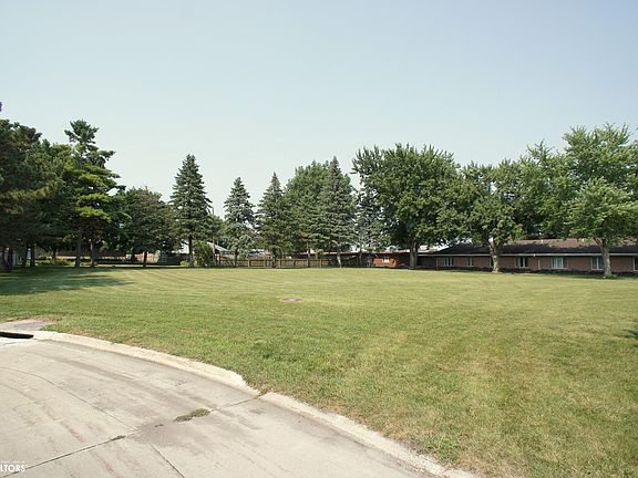 3rd image of Lots 1 2 3 Deerfield 1st Addition