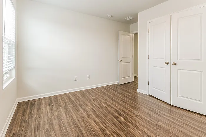 256 Clydesdale Cir — Photo 11
