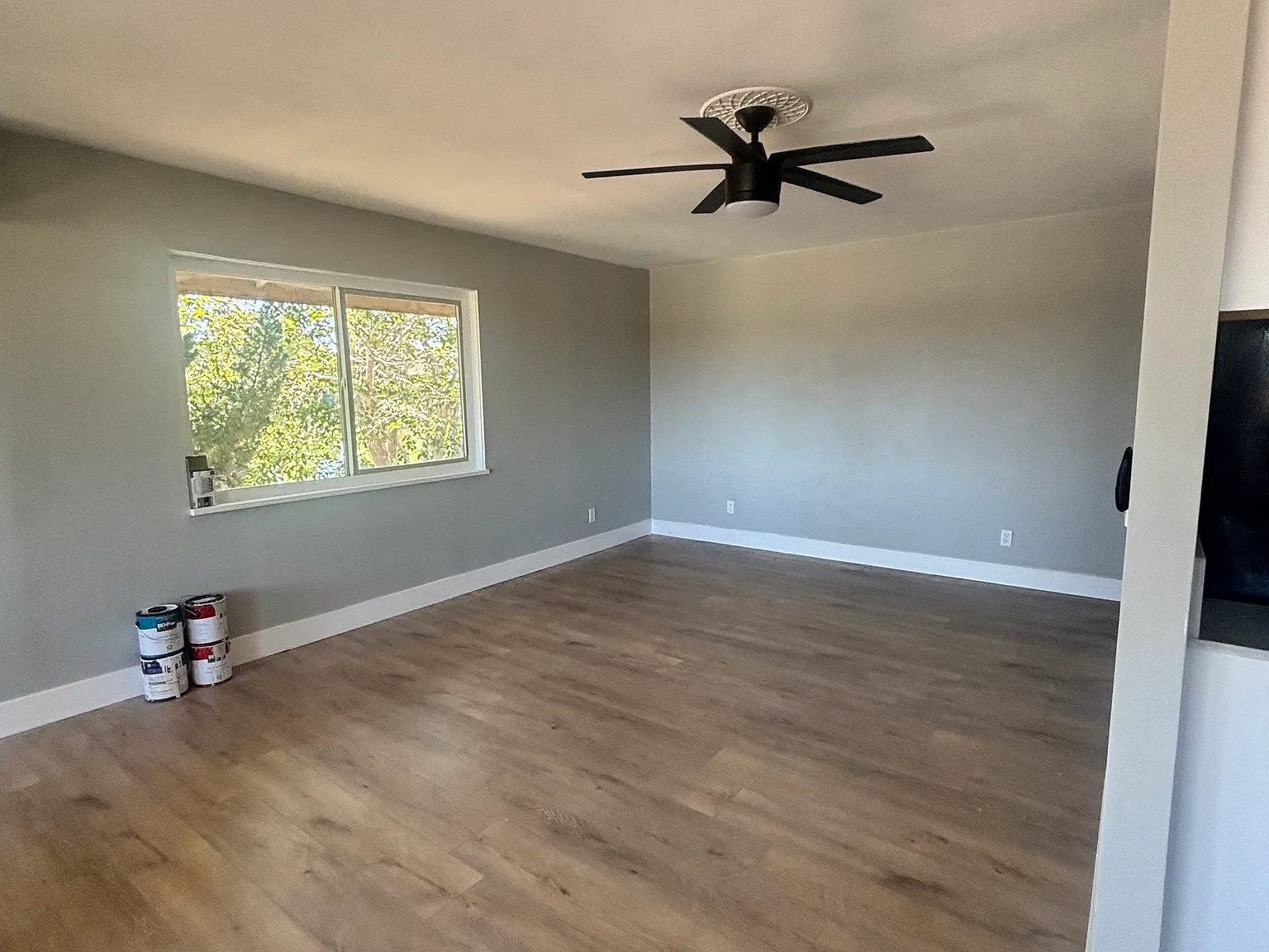 1 bed, 677 sqft, $1,300 — Photo 4