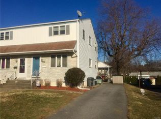 1329 Crestwood Rd, Bethlehem, PA 18018