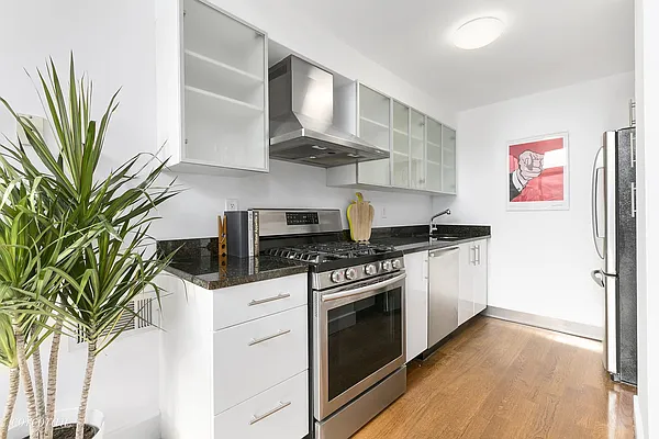 Sold by Corcoran | media 11