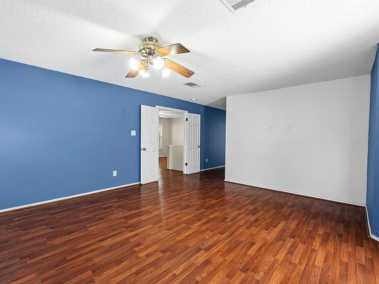 1704 Matagorda Dr — Photo 23
