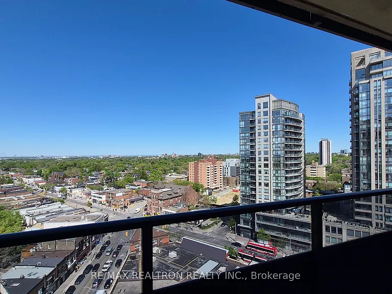21 Vaughan Rd #1606 — Photo 6