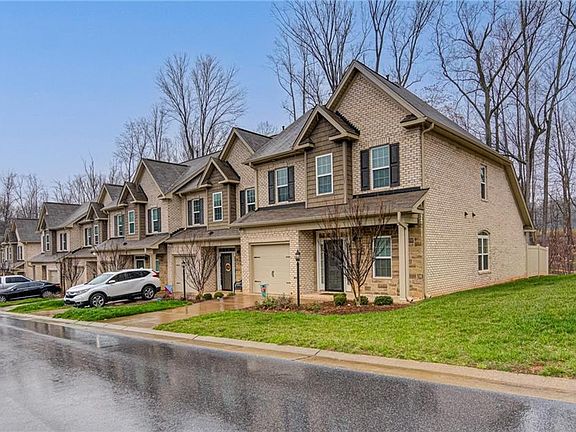 3rd image of 42 Pisgah Forest Cir