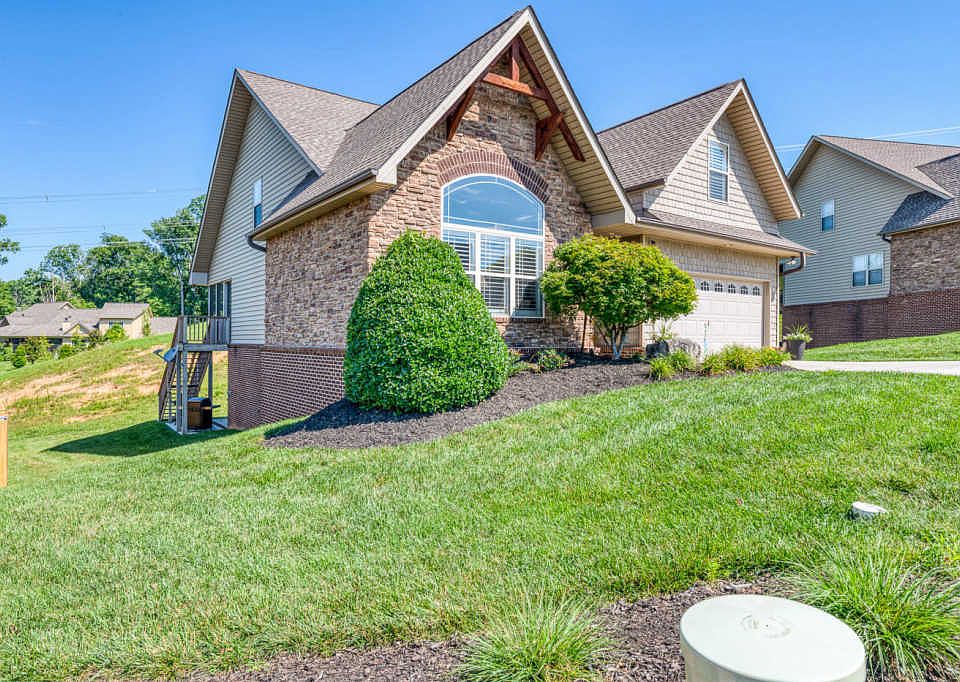 1st image of 8333 Shoregate Ln