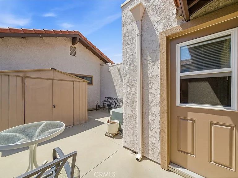 1286 Antigua Cir — Photo 17