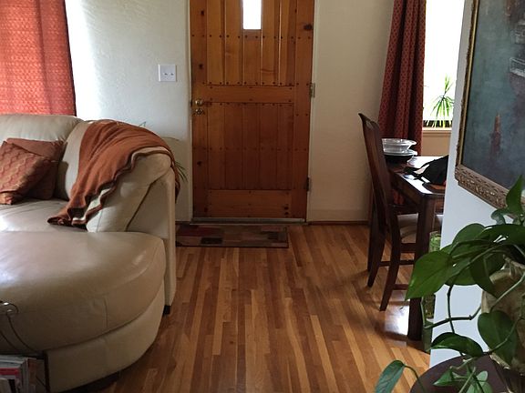 3rd image of 127 Solana Dr