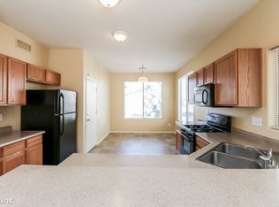 135 W Shannon St, Gilbert, AZ 85233