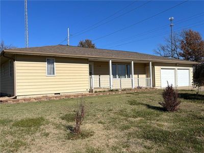 730 6th St, Le Roy, KS, 66857