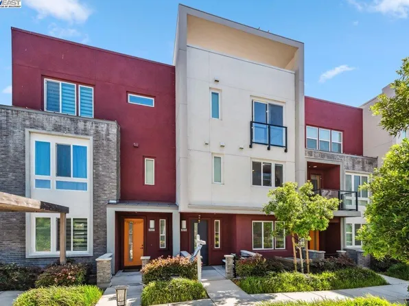 3933 Eminence St, Dublin, CA 94568