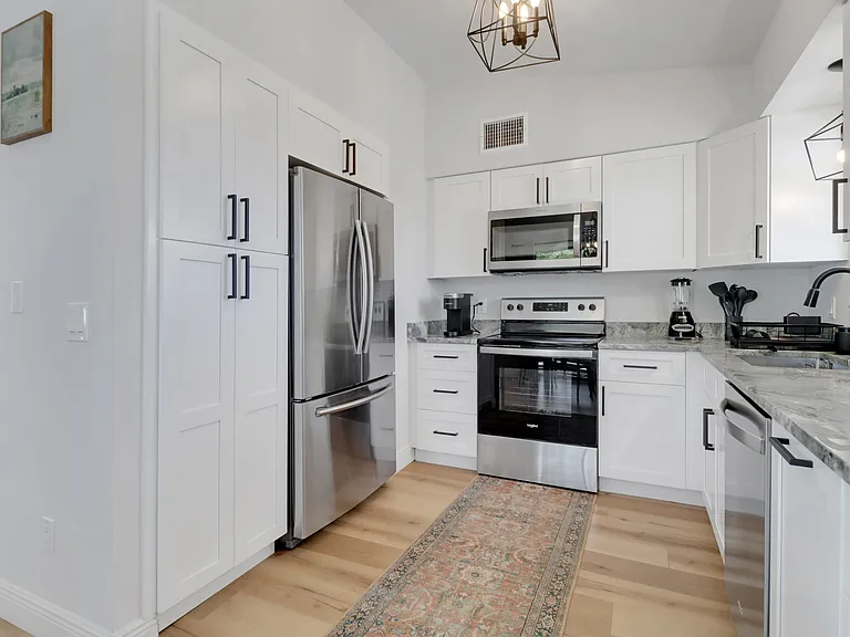 8173 Albatross Rd — Photo 15