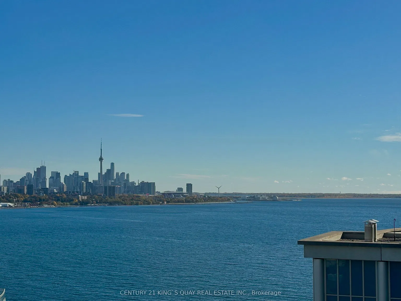 3 bed, $4,175 — Photo 4