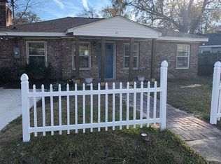 917 Hillsboro Dr, Charleston, SC 29407