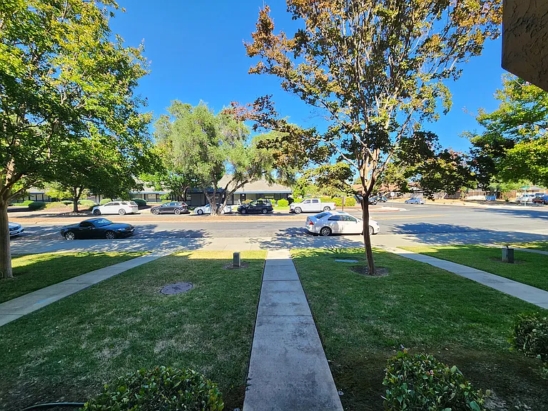 6141 Camino Verde Dr #D — Photo 28