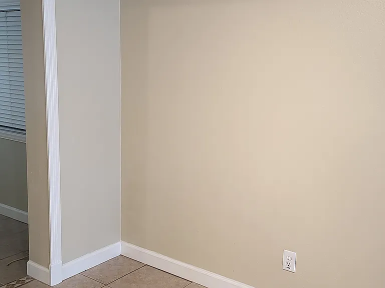 1480 Queen Anne Dr — Photo 24