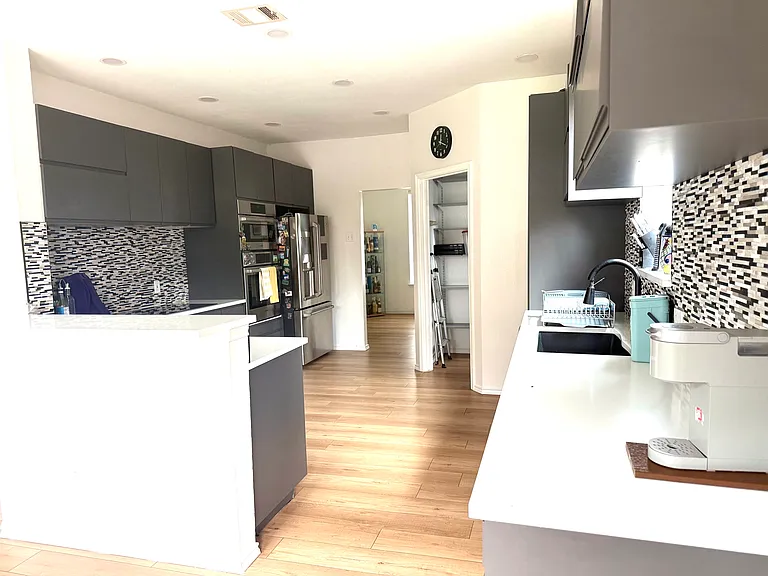 706 Hilltop Dr — Photo 14