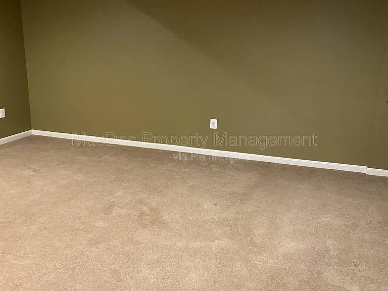 121 Riggs Rd — Photo 62