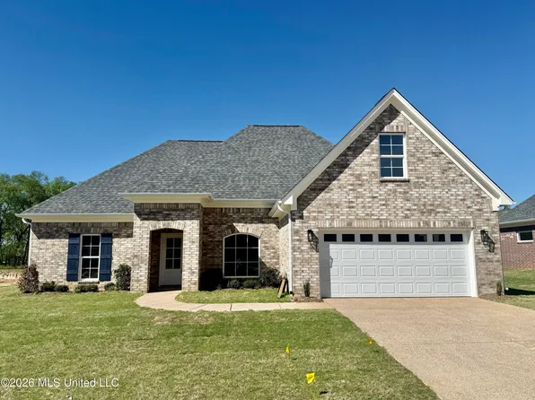 1056 Great Glen Dr, Southaven, MS 38671