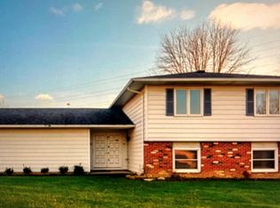 108 Creekfield Ct #108, Elyria, OH 44035