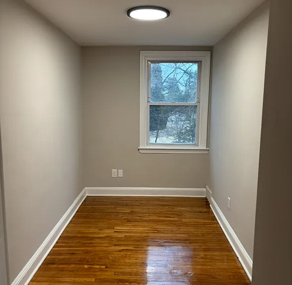 247 W 21st St — Photo 3