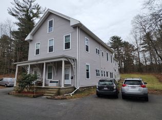188 South St APT 2B, Foxboro, MA 02035