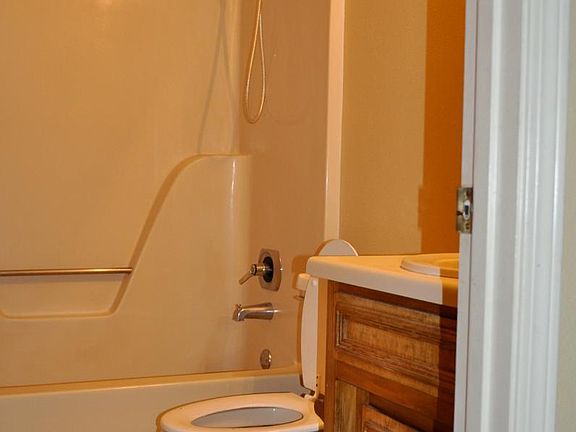 2nd image of 2757 Cottonwood Ln