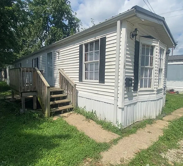 813 E Paris Ave #11