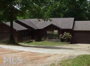 362 Hardwood Dr, Cleveland, GA 30528