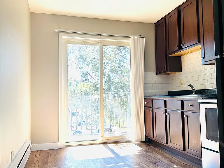 409 Inland Dr #2B — Photo 3