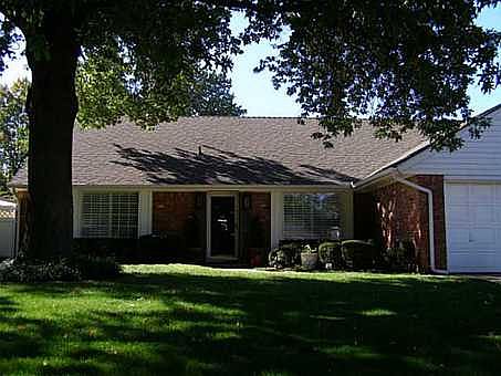1st image of 420 S Ranchwood Manor Dr