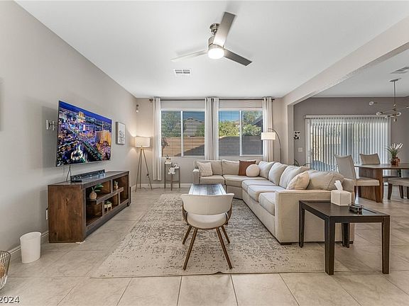 3rd image of 5739 Sedona Springs St