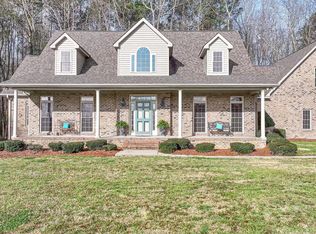 2398 Seven Pines Rd, Greenville, NC 27834