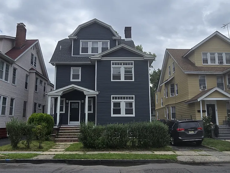 270 S Burnett St #2 — Photo 1