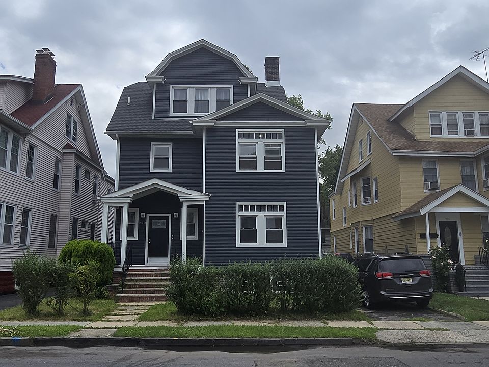 1st image of 270 S Burnett St APT 2