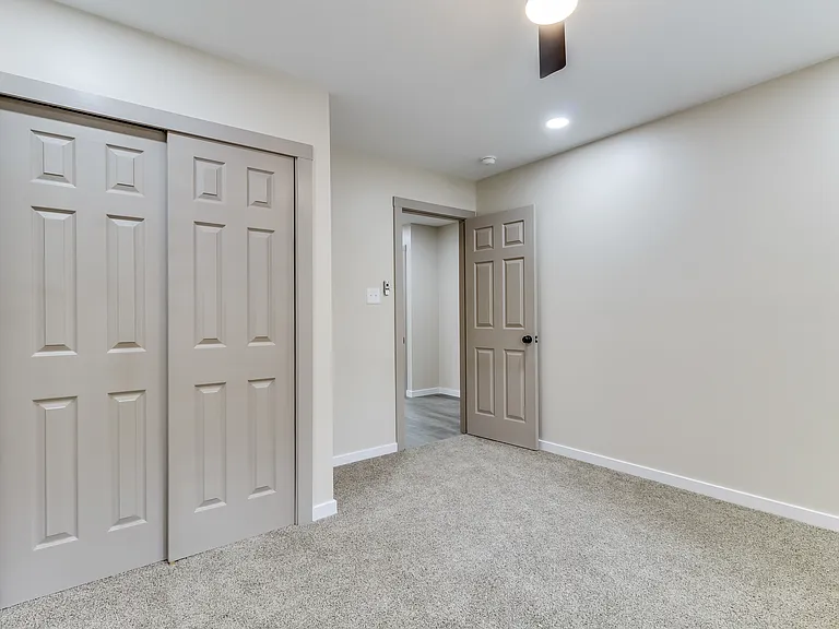 437 N Grove St #439 — Photo 16