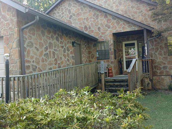 2nd image of 1433 Cedar Park Dr