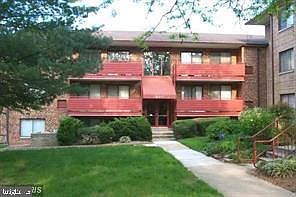 1st image of 6441 Richmond Hwy Suite 302