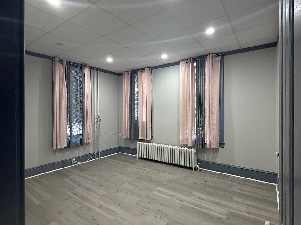 1st image of 2215 Perkiomen Ave #1