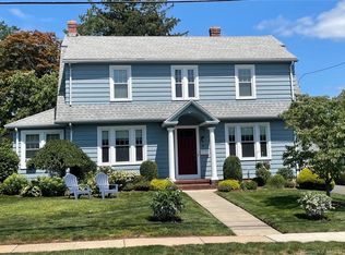 74 Brace Rd, West Hartford, CT 06107