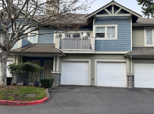 2082 Newport Way NW #105, Issaquah, WA 98027