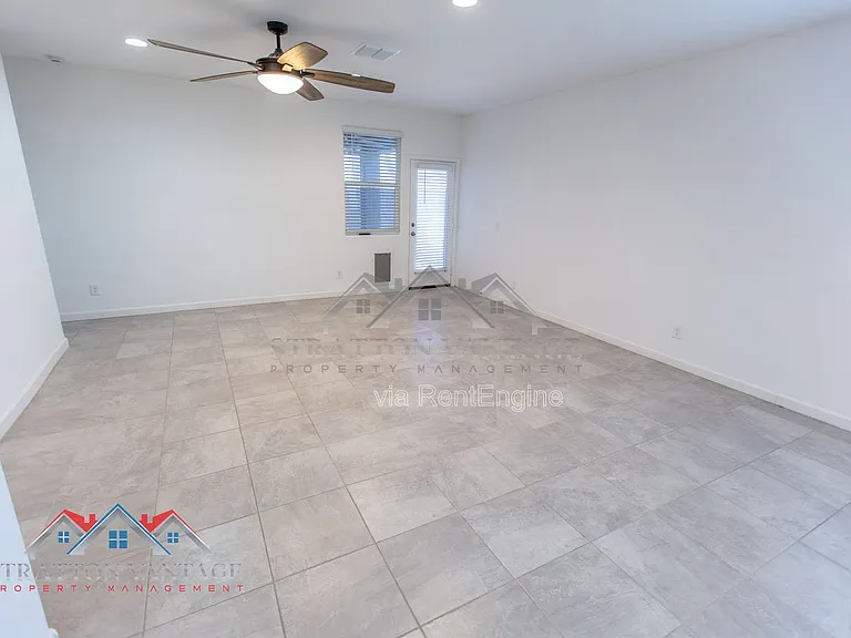 1673 N Wrigley Dr — Photo 19