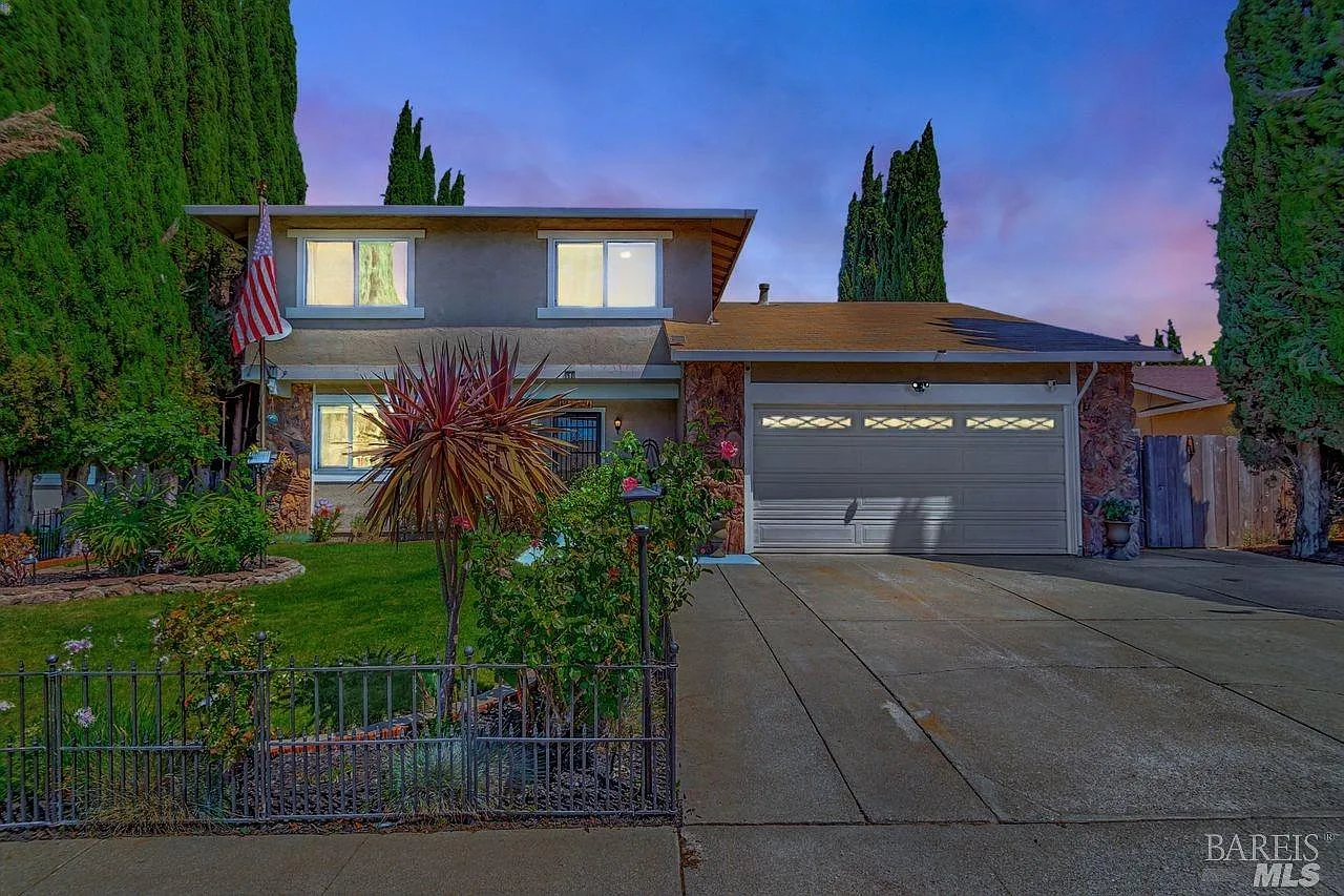610 Decoy Lane photo 1
