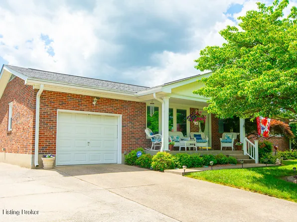 8808 Gladstonberry Pl, Louisville, KY 40258