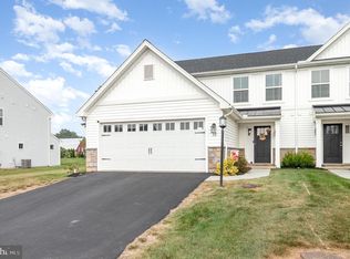 13 Shillington Ln, Carlisle, PA 17013