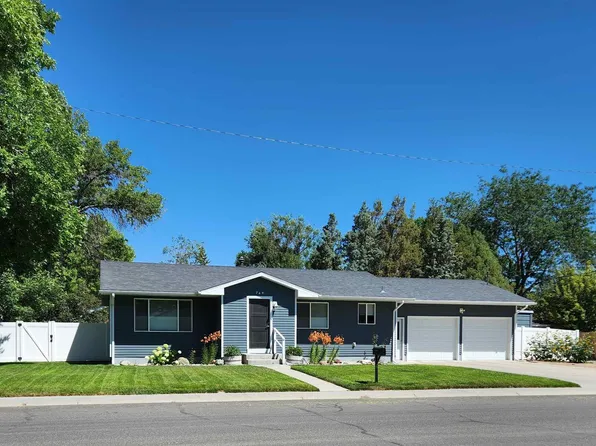 749 Avenue K, Powell, WY 82435