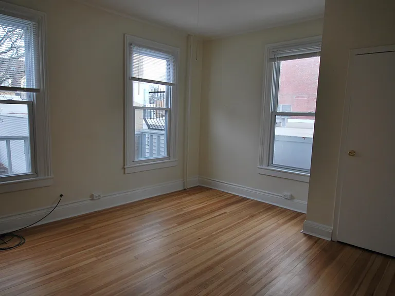 144 Main St #1 — Photo 5