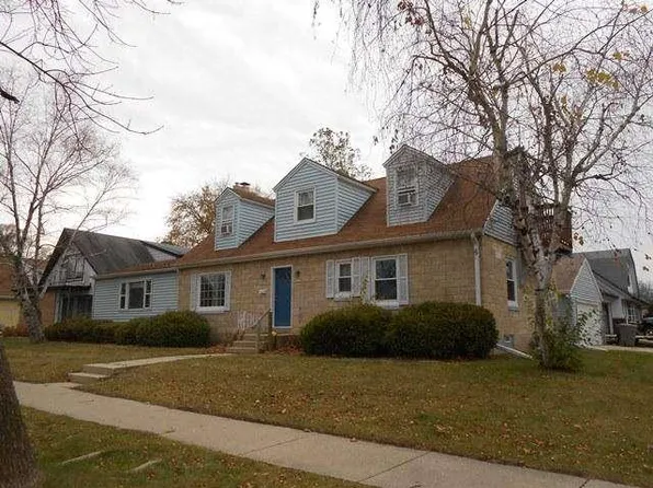 5257 N 107th St, Milwaukee, WI 53225