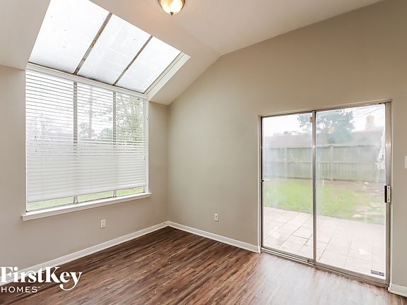 5th image of 7134 River Garden Dr